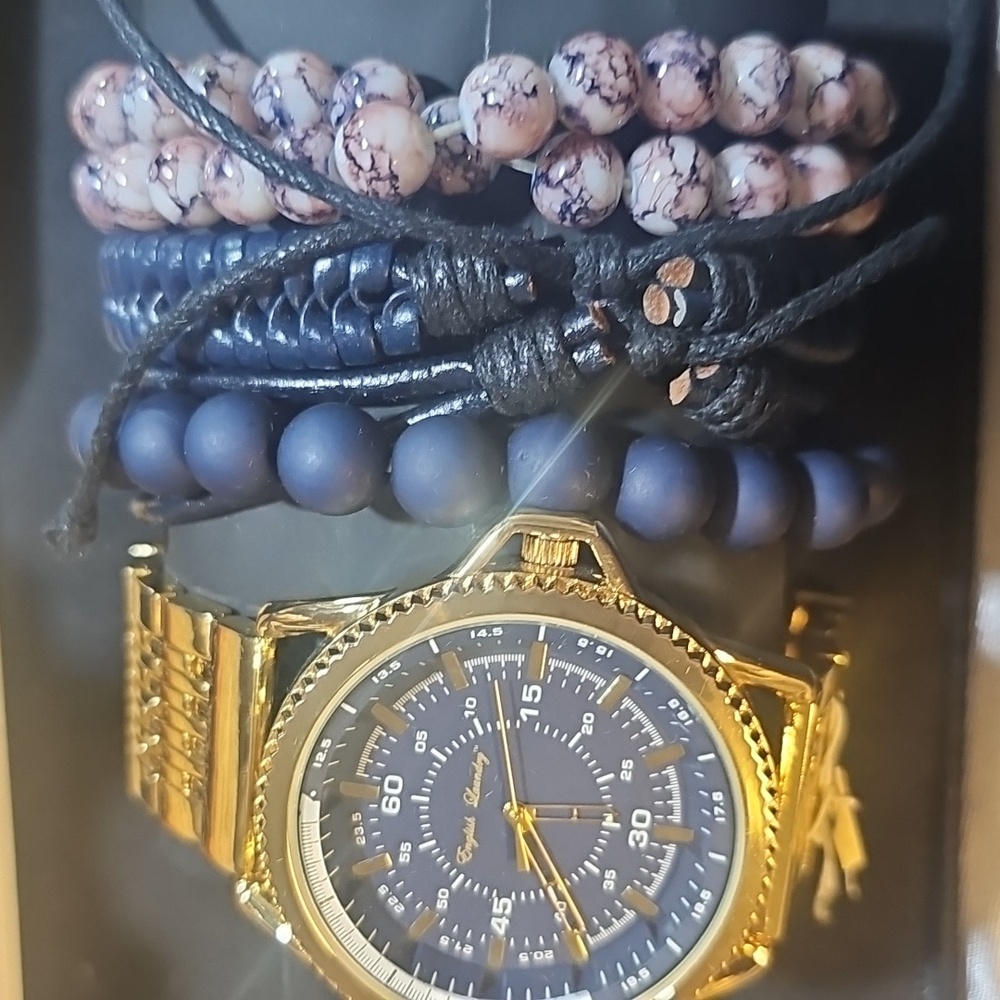 Watch Set - Picture 2 of 2